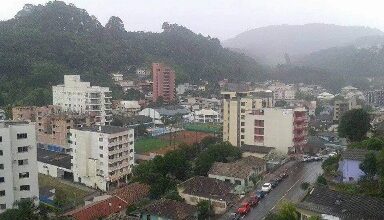 Photo of Famílias são retiradas de suas casas devido a rompimento de muro em Concórdia