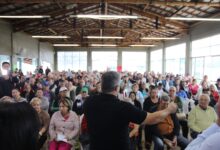 Photo of Prefeitura de Chapecó entrega óculos gratuitos para 260 idosos