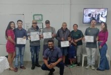 Photo of Formatura primeira turma de barbearia do Projeto Inovamente