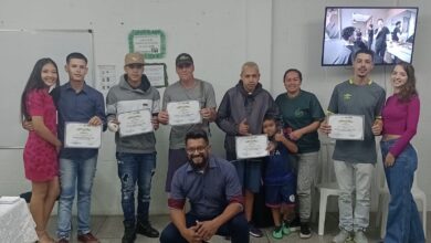Photo of Formatura primeira turma de barbearia do Projeto Inovamente