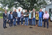 Photo of Associação Amigo dos Bichos recebe veículo