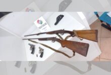 Photo of Violência doméstica resulta em prisão por posse de arma de fogo