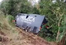 Photo of Acidente com ônibus da banda Moleca 100 Vergonha deixa uma pessoa morta