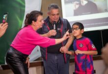 Photo of Chapecó entrega aparelhos de “visão artificial” para alunos e professora com deficiência visual