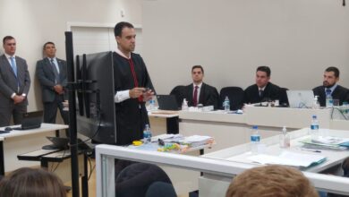 Photo of CHACINA EM SAUDADES: Segundo dia de debates fortes no júri causam mais comoção