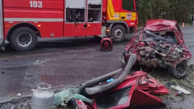 Photo of Colisão entre carreta e carro deixa um morto e um ferido grave na SC-350
