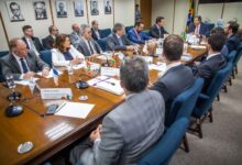 Photo of COLUNA PELO ESTADO – Menos juros, mais educação