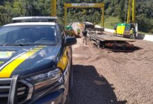 Photo of Caminhoneiro morre esmagado pelo próprio veículo