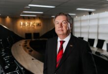 Photo of PELO ESTADO ENTREVISTA – Elson Otto, presidente da Facisc