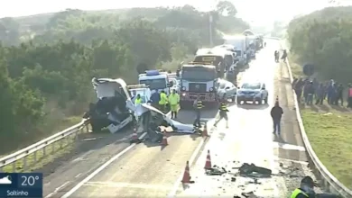 Photo of Mãe desiste de viajar, mas filha embarca e morre em acidente de ônibus