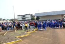 Photo of Trabalhadores da BRF Chapecó reprovam proposta do acordo coletivo e entram em estado de greve