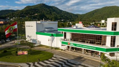 Photo of Servidores públicos catarinenses receberam a antecipação de metade do 13º salário nesta terça