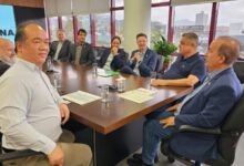 Photo of Prefeito e governador tratam de investimentos em Chapecó