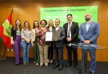 Photo of Jorginho oficializa repasse de mais de R$ 15 milhões para pesquisas de combate à dengue