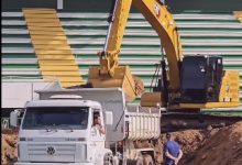 Photo of Inicia a retirada do gramado da Arena Condá para troca por sintético