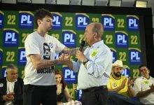 Photo of Jorginho Mello e Renan Bolsonaro reafirmam aliança em encontro do PL