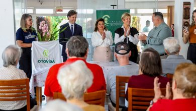 Photo of Governo do Estado entrega aparelhos auditivos para idosos