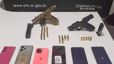 Photo of Tiros, perseguição e prisão: três homens são detidos após madrugada de tensão em SC
