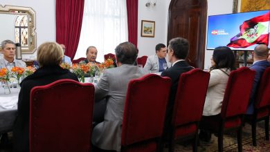 Photo of Encontro entre poderes e municípios debate medidas para pessoas em situação de rua