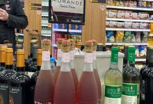 Photo of Passarela Supermercados promove degustação de vinhos em suas lojas de SC