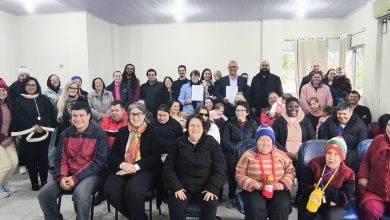 Photo of Prefeitura repassa recursos para Adevosc e Verde Vida