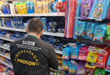 Photo of Procon realiza fiscalização em supermercados e encontro produtos vencidos nas prateleiras
