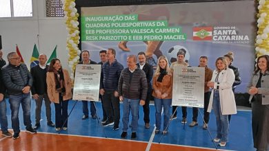 Photo of Jorginho Mello inaugura duas novas quadras poliesportivas em escolas estaduais de Chapecó