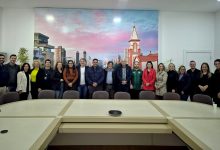 Photo of Prefeitura reúne reitores e representantes da educação para fortalecer o programa Chapecó Inovadora