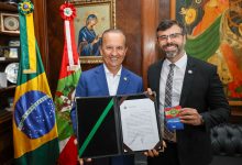 Photo of Governador dá posse a Henrique de Freitas Junqueira como secretário adjunto da Casa Civil