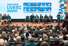 Photo of Parlamento sedia posse da nova gestão da Uvesc na noite desta terça