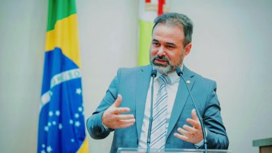 Photo of ARTIGO: A política não é espetáculo. É compromisso com a realidade!