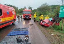 Photo of Duas pessoas morrem em acidente na BR-282, no Oeste