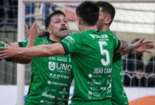 Photo of Chape Futsal vence jogo de ida e está a um empate das quartas de final do Brasileiro
