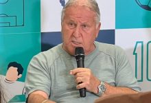 Photo of Zico defende gramado natural e destaca valores do cooperativismo em coletiva em Chapecó