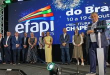 Photo of Autoridades estaduais e nacionais prestigiam a abertura da Efapi do Brasil