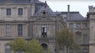 Photo of Um roubo do cinema: Criminosos invadem e levam jóias do Museu do Louvre