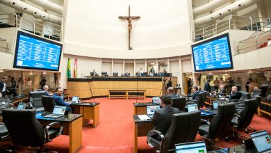 Photo of Plenário aprova projetos sobre Bombeiros e manobra que pode salvar vidas