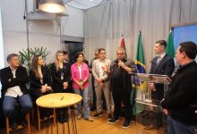 Photo of Efapi do Brasil: Prefeitura de Chapecó oficializa doação de terreno à Acamosc