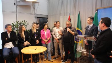 Photo of Efapi do Brasil: Prefeitura de Chapecó oficializa doação de terreno à Acamosc